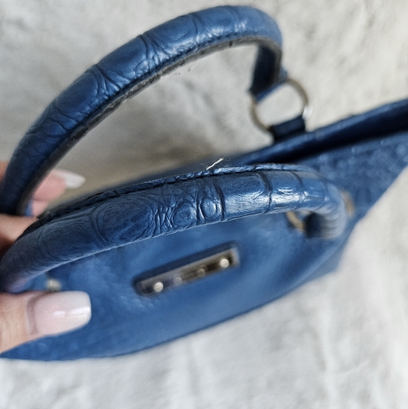 Relic Blue Vegan Croc Handbag - Picture 3 of 10